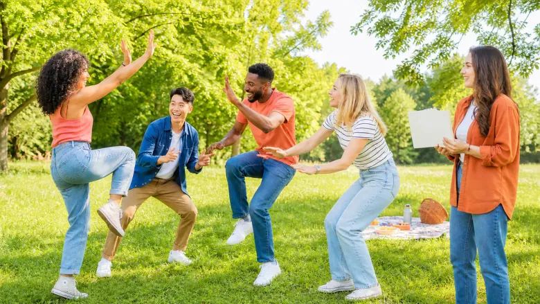 The field guide to our friendship: In The field guide to our friendship, the people shown decide which pictures and words may be used.